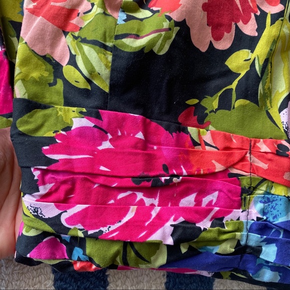 💐 YESSICA BLACK MULTI FLORAL SKATER DRESS! - Picture 7 of 11